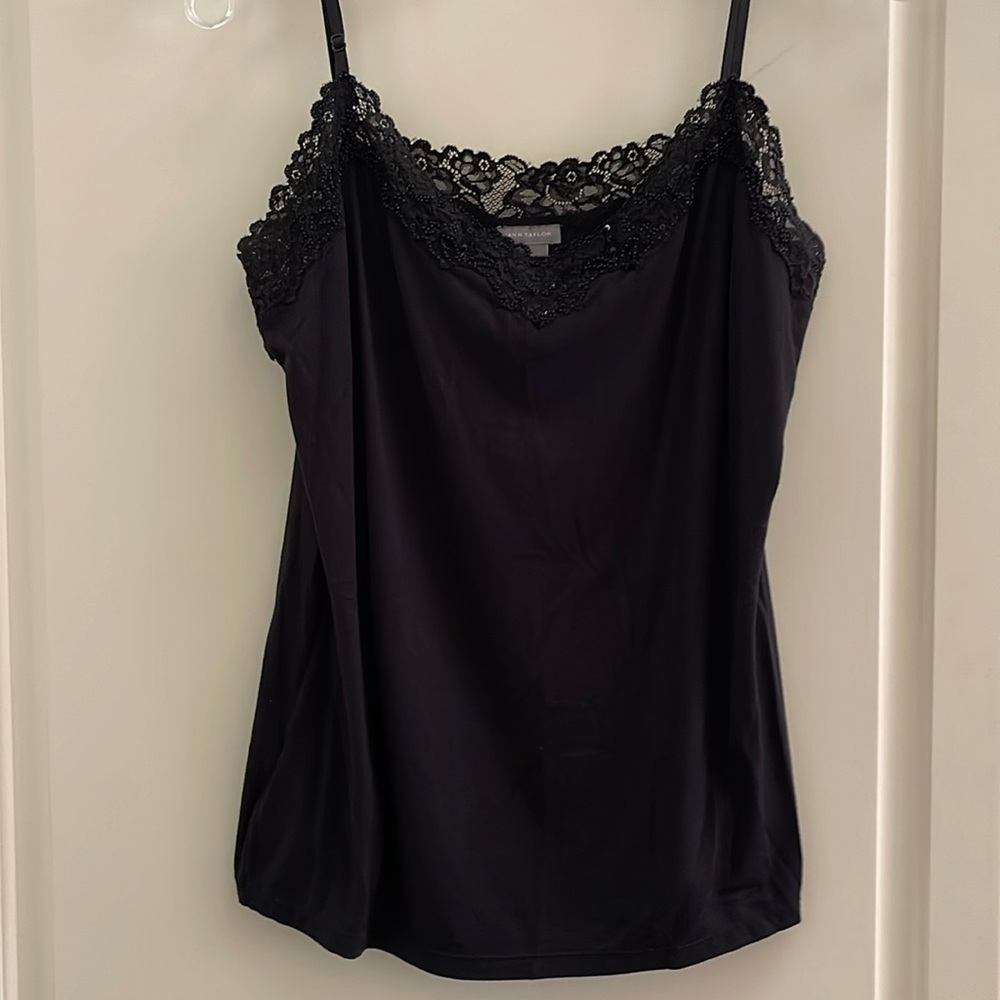Ann Taylor beaded trim black cami L NWOT